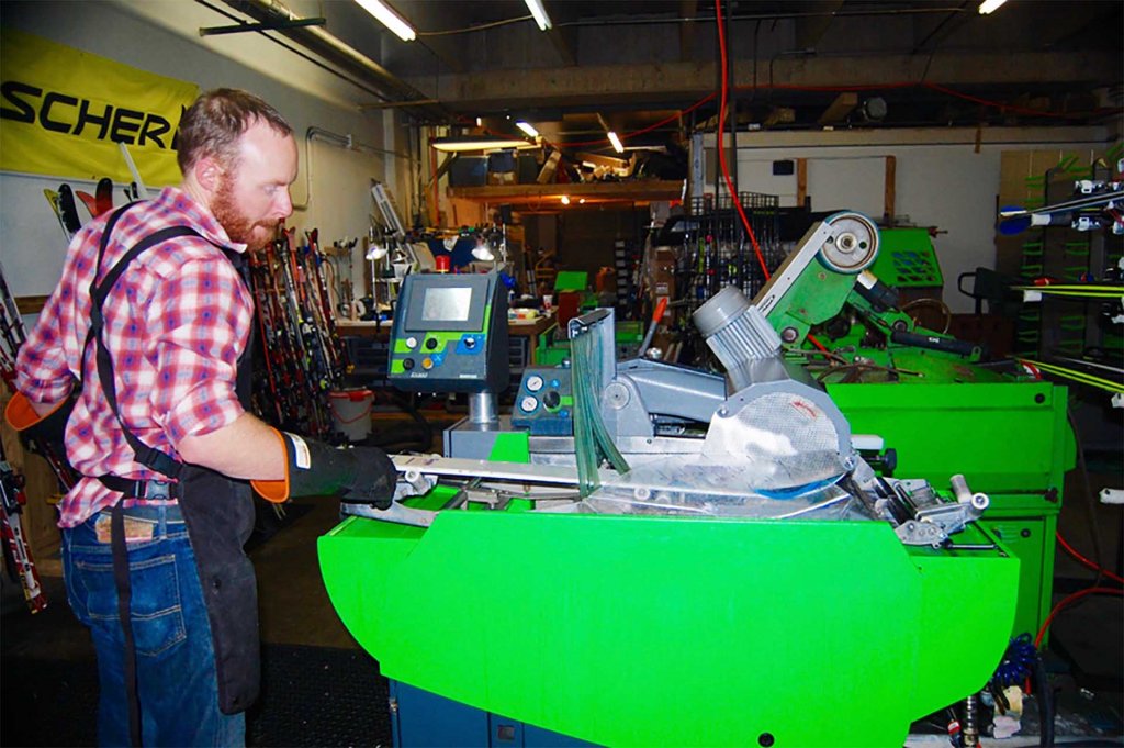 Denver Ski Shop Gets Creative With Rentals Nastar